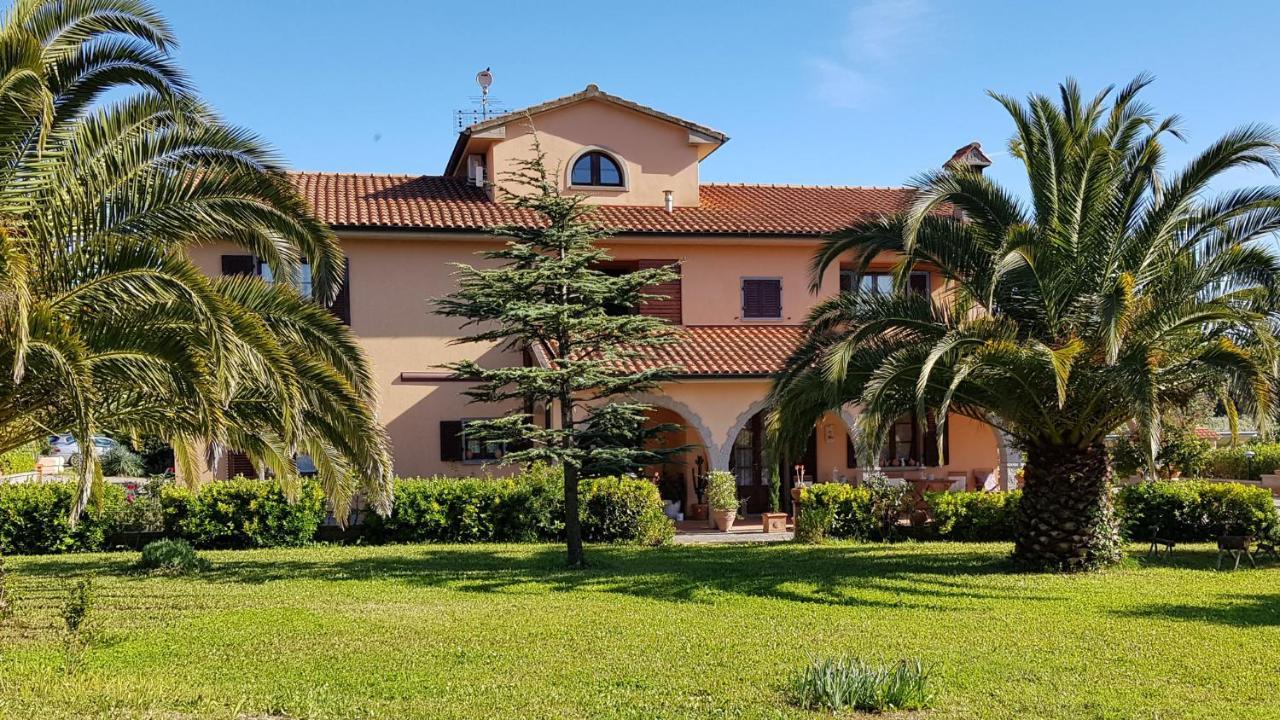Villa Mandrioli Cecina  Extérieur photo