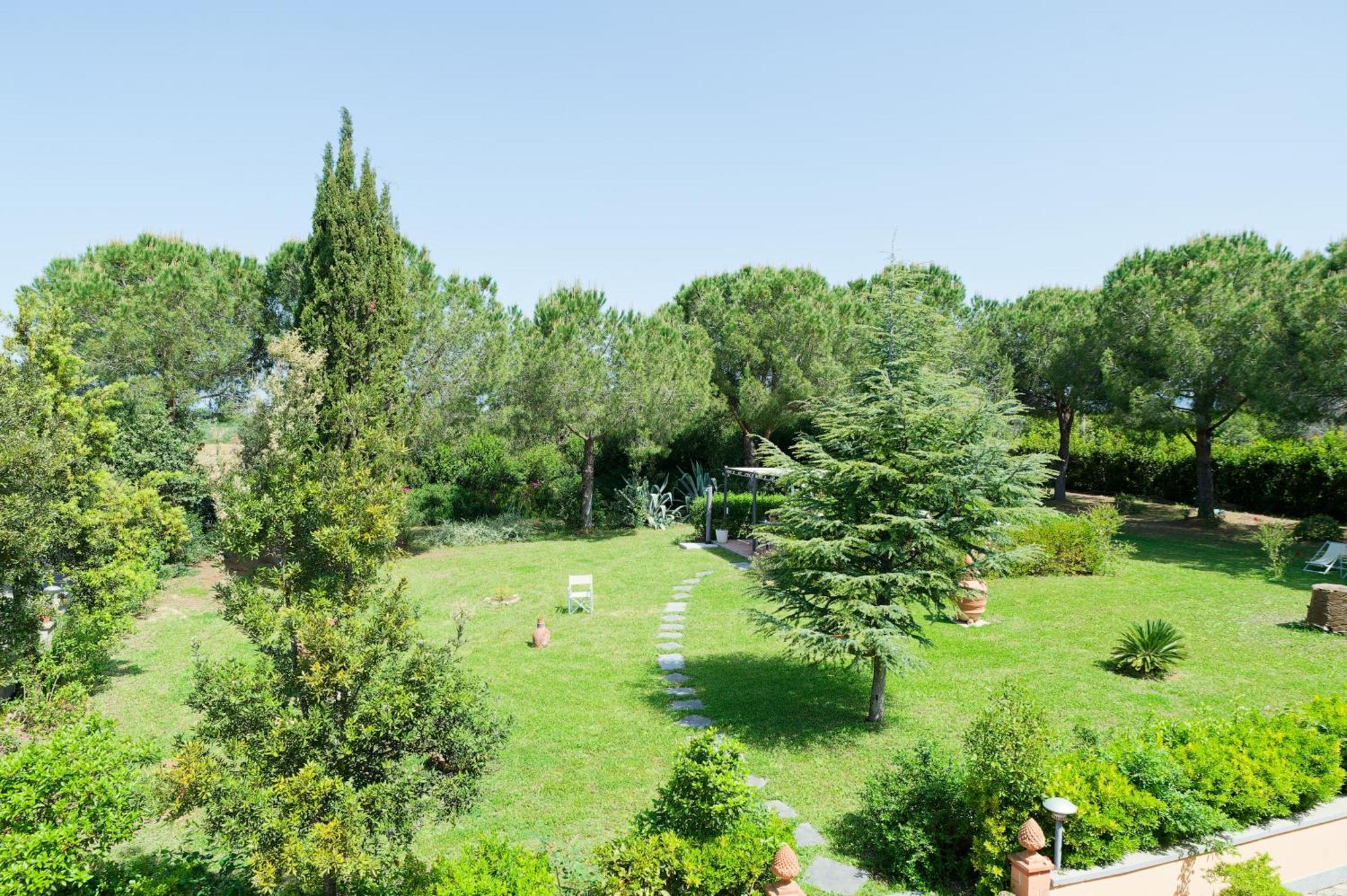Villa Mandrioli Cecina  Extérieur photo